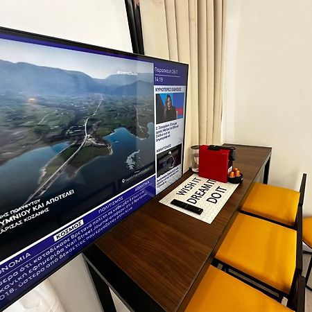 Travelers Luxury Suites, Studios & Apartments Corfu  ภายนอก รูปภาพ