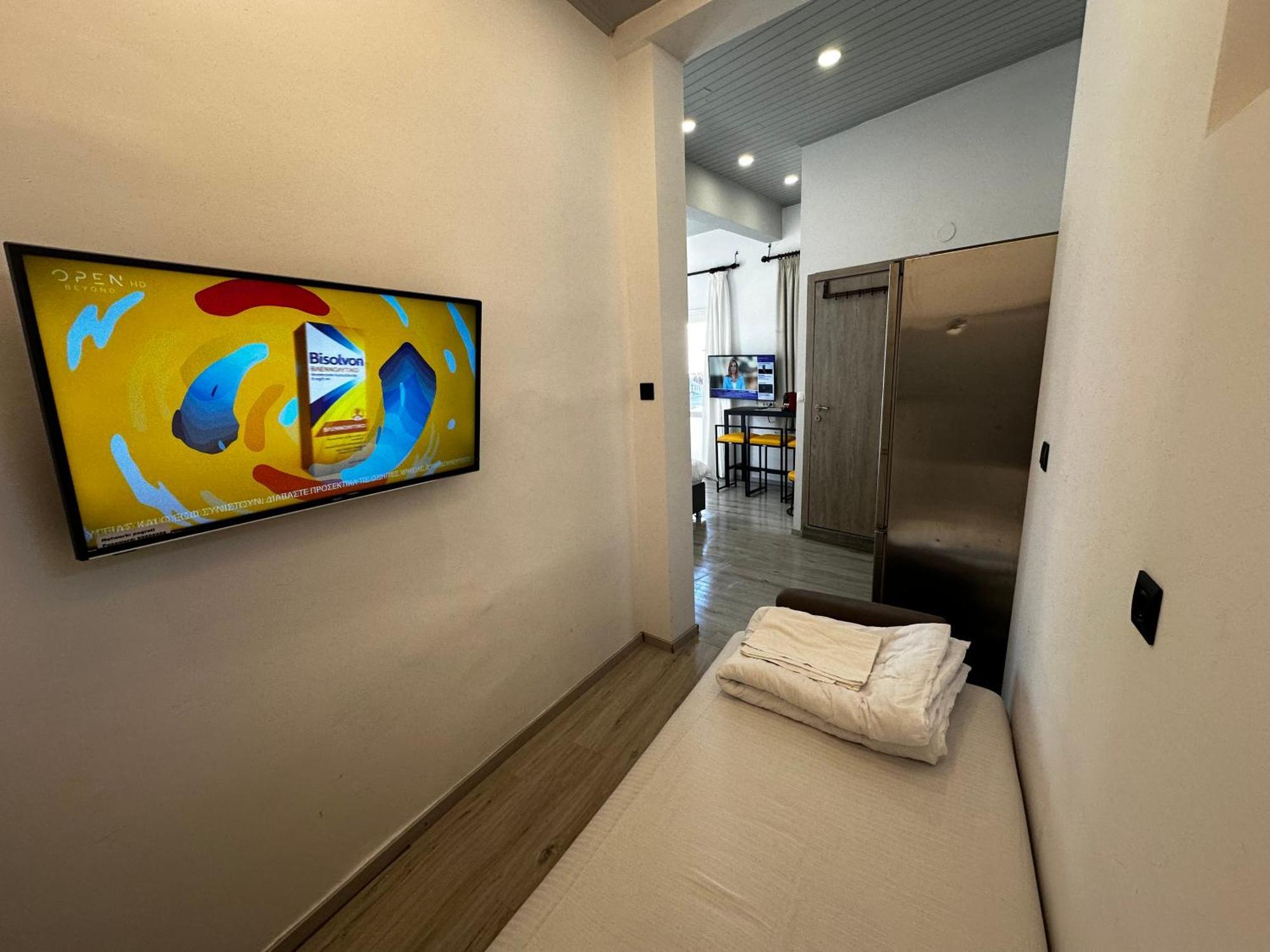 Travelers Luxury Suites, Studios & Apartments Corfu  ภายนอก รูปภาพ