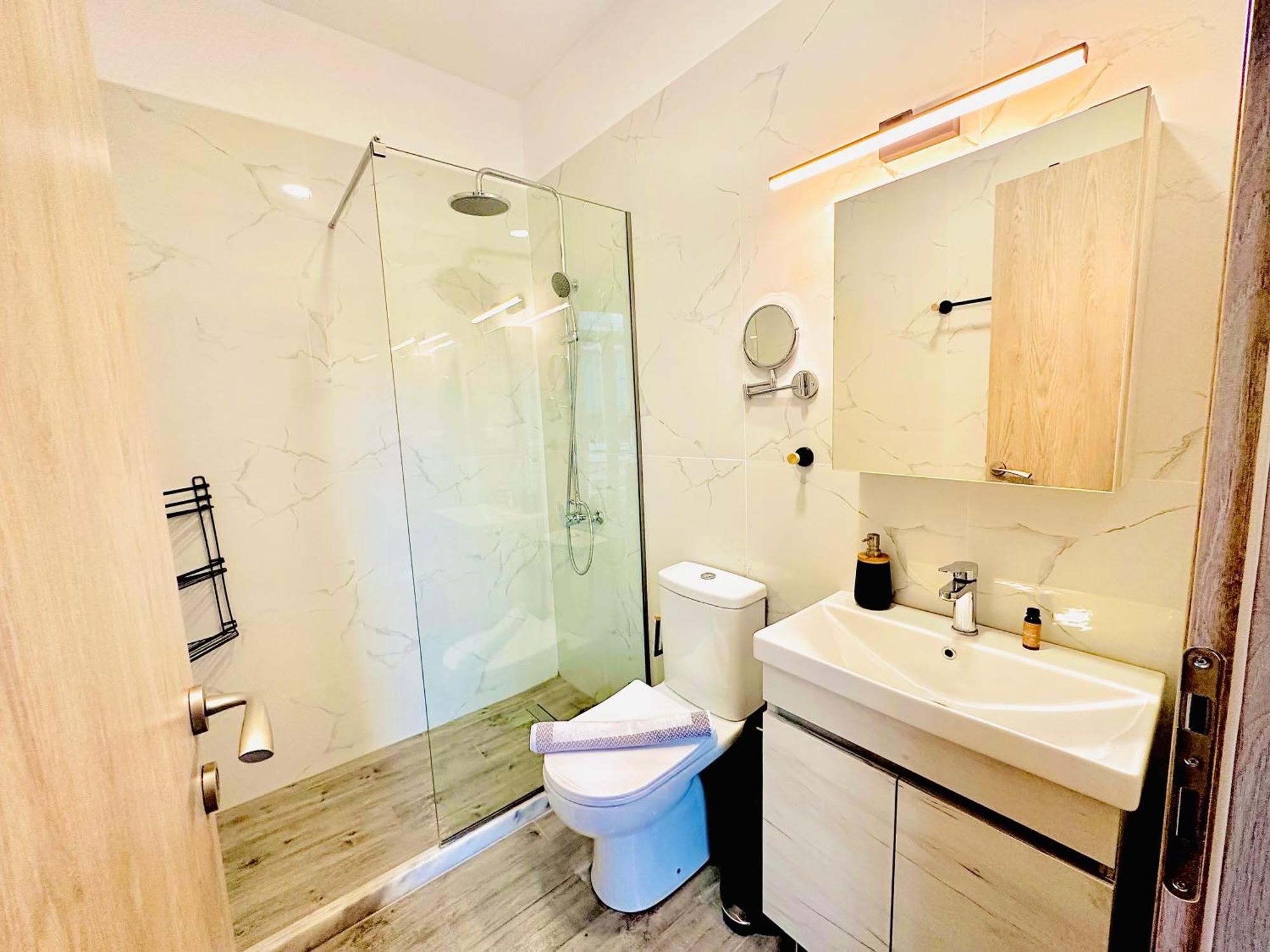Travelers Luxury Suites, Studios & Apartments Corfu  ภายนอก รูปภาพ