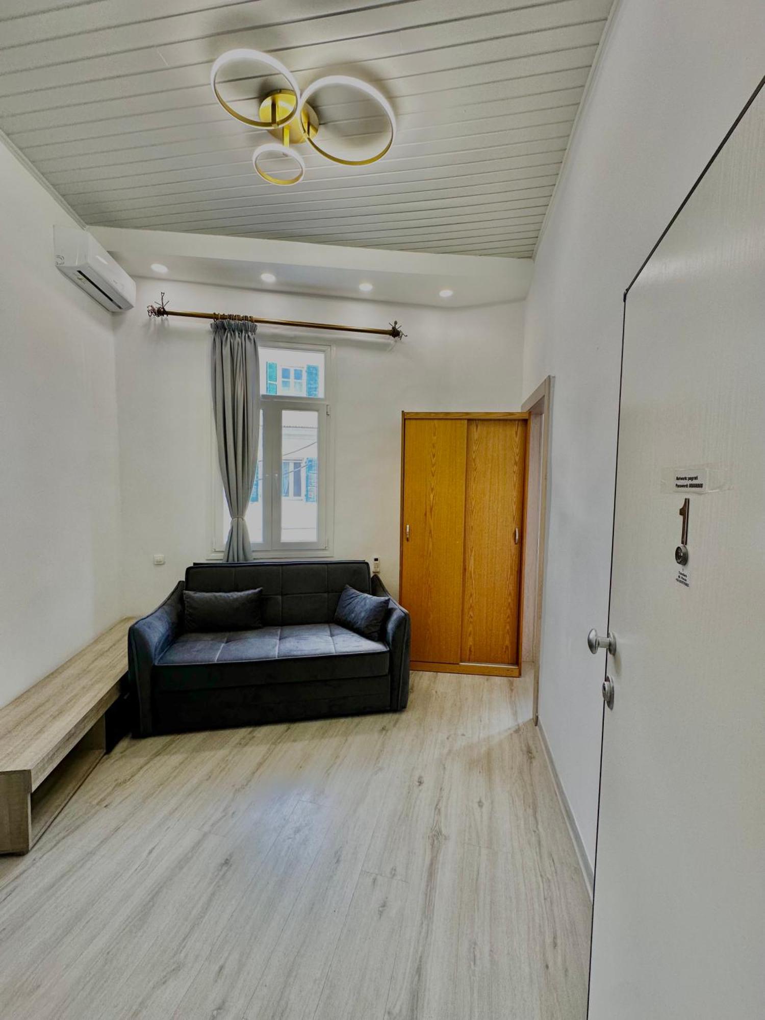 Travelers Luxury Suites, Studios & Apartments Corfu  ภายนอก รูปภาพ
