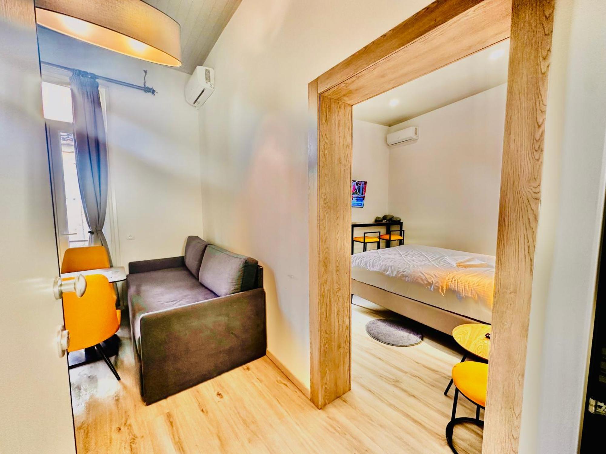 Travelers Luxury Suites, Studios & Apartments Corfu  ภายนอก รูปภาพ