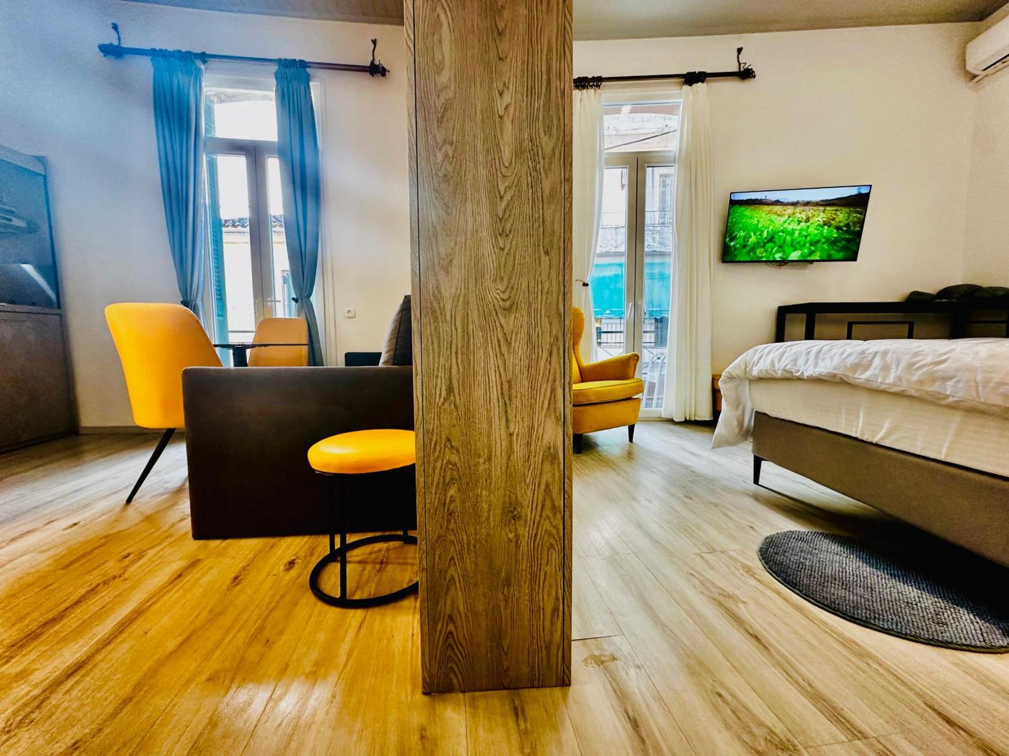 Travelers Luxury Suites, Studios & Apartments Corfu  ภายนอก รูปภาพ